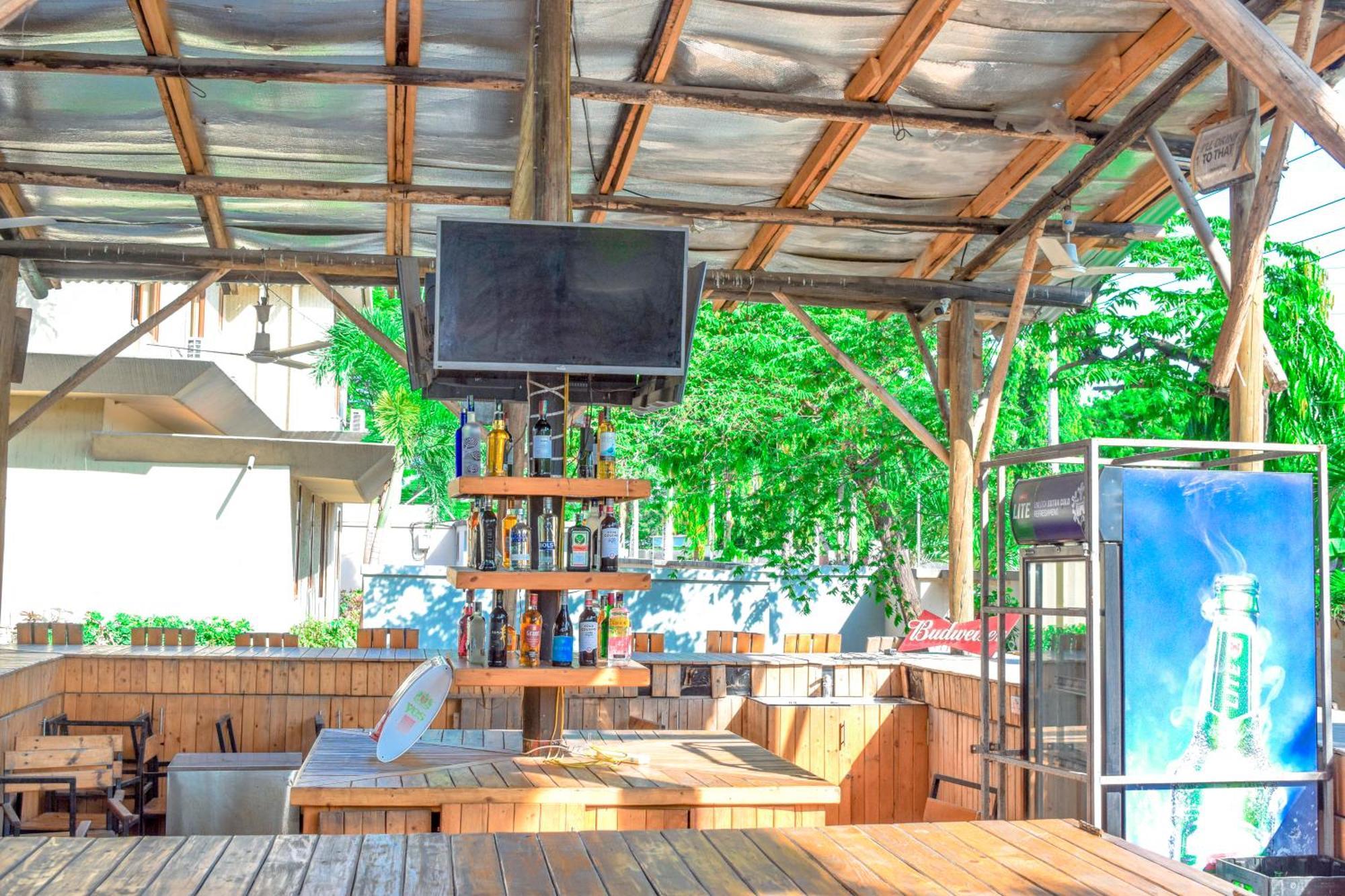 K27 Premier Backpackers Hostel ดาร์เอสซาลาม ภายนอก รูปภาพ