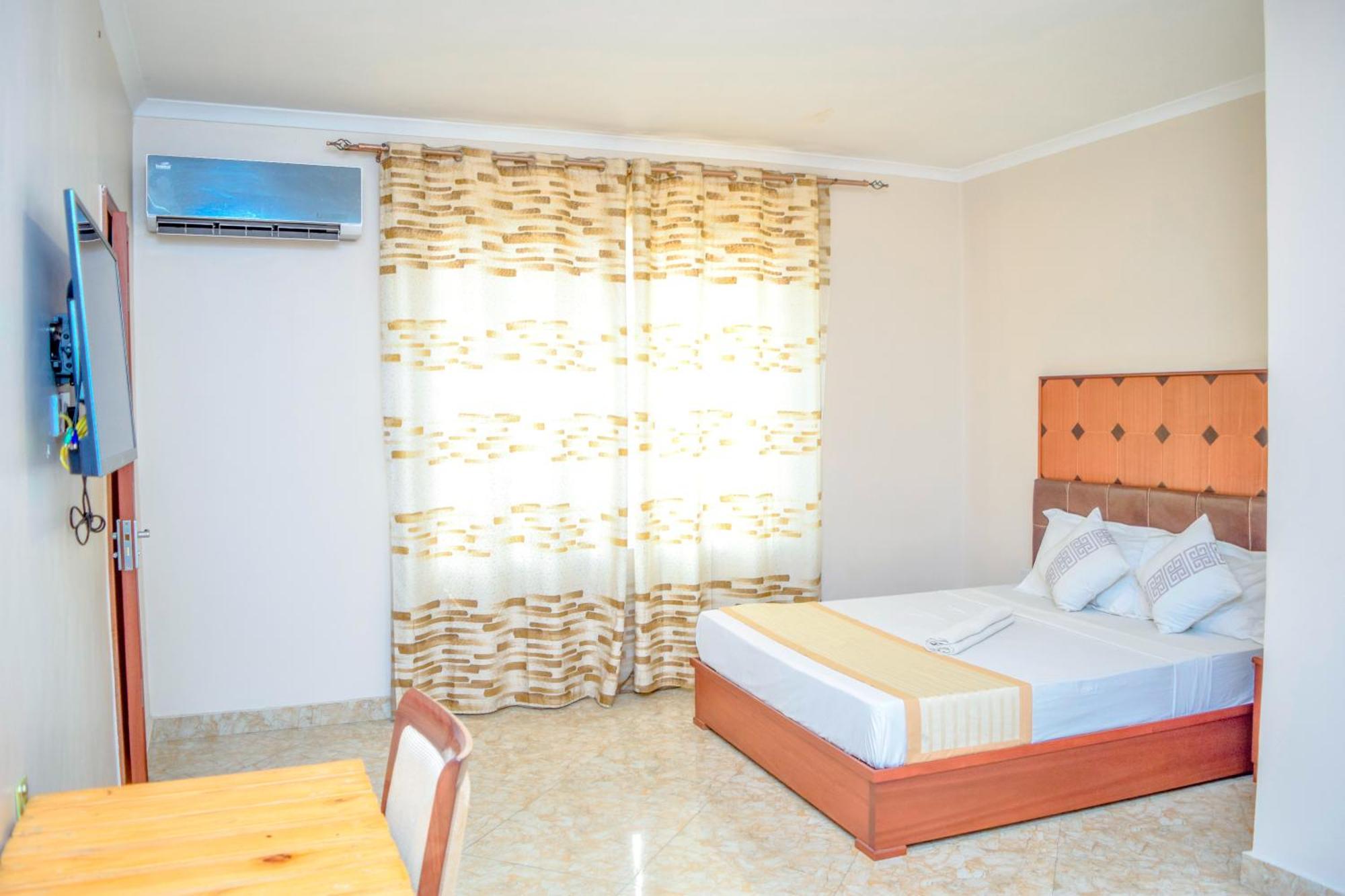 K27 Premier Backpackers Hostel ดาร์เอสซาลาม ภายนอก รูปภาพ