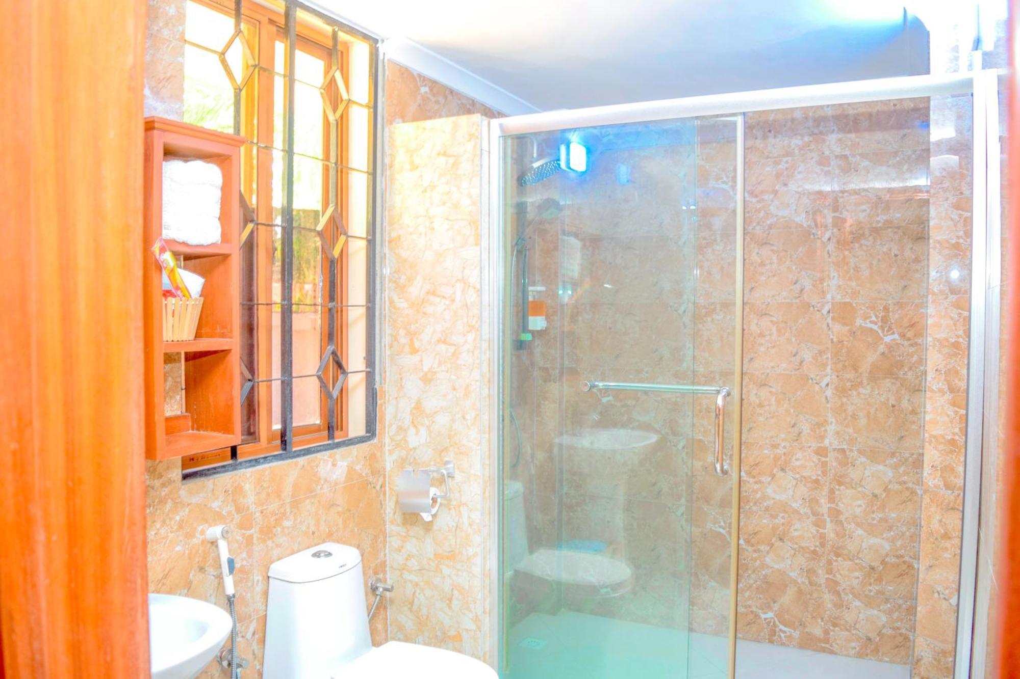K27 Premier Backpackers Hostel ดาร์เอสซาลาม ภายนอก รูปภาพ